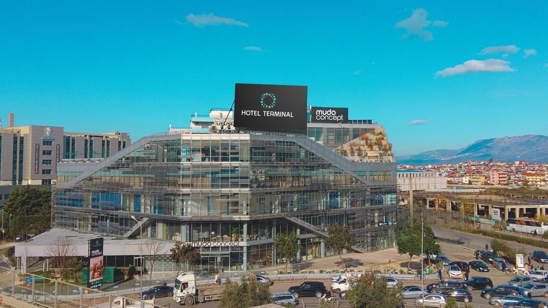 Hotel Terminal Tirana Bregu i Lumit Екстер'єр фото